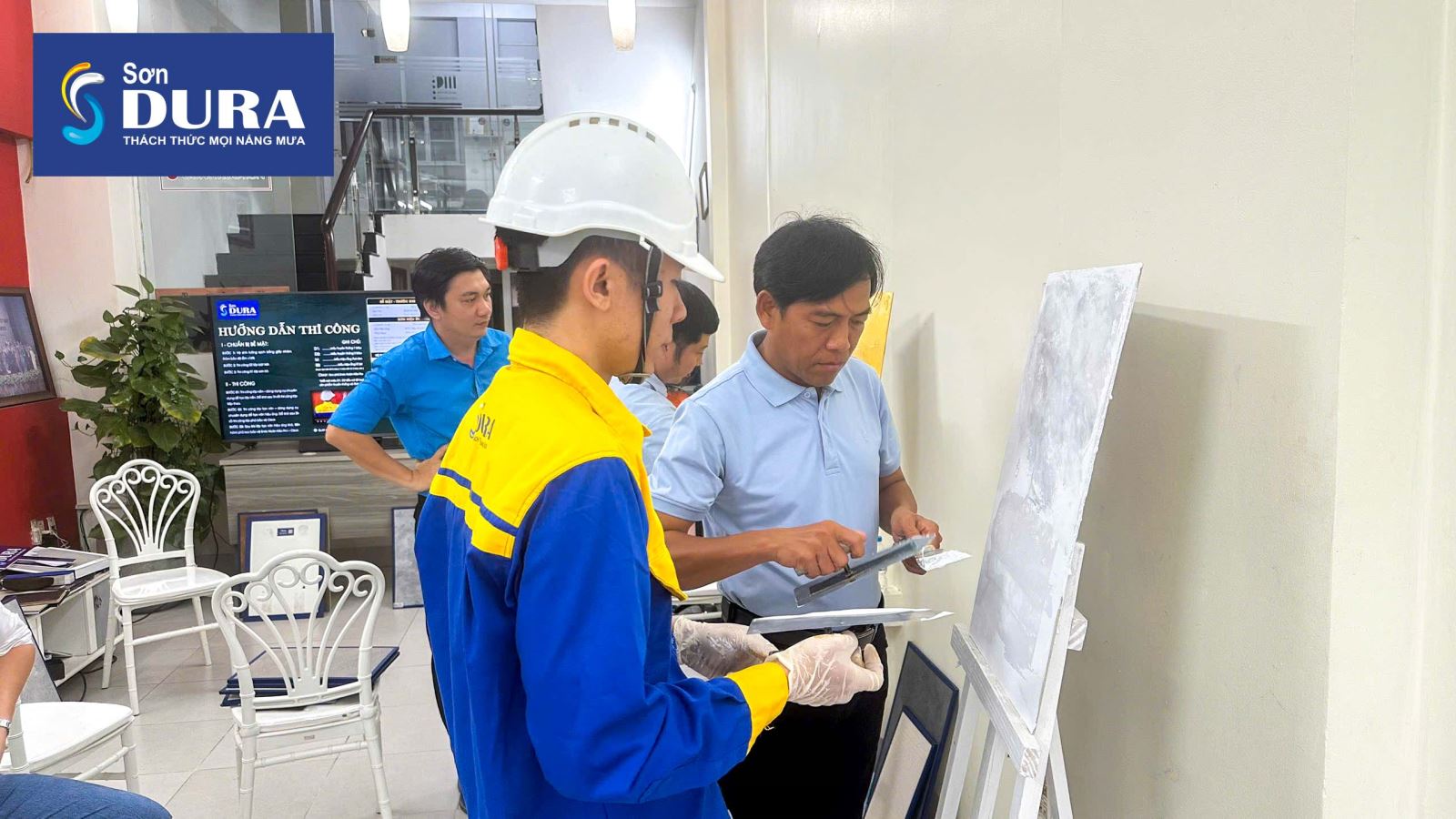 Workshop thi công sơn hiệu ứng tại CTY Tư Vấn TK XD Phố Mới